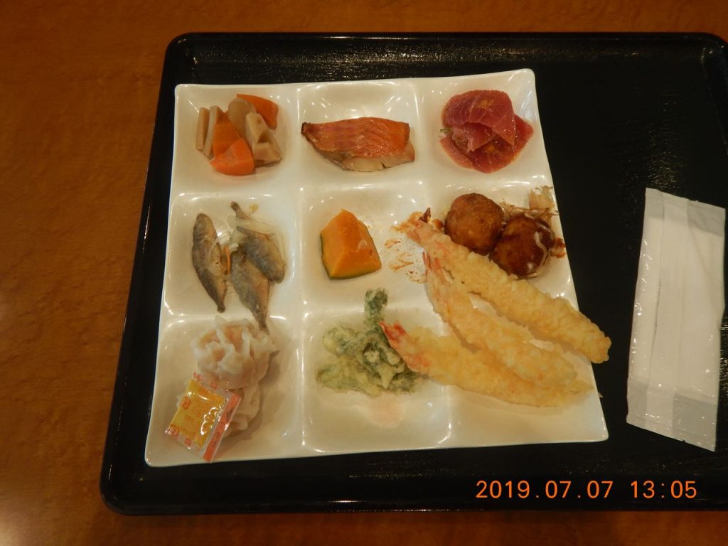 ランチバイキング1回目