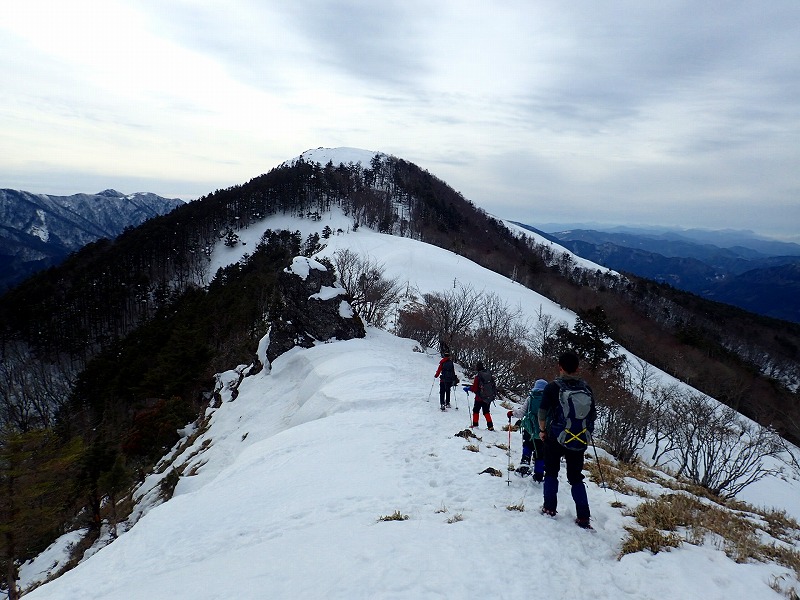 【例会山行】四国塔の丸・丸笹山（2023.02.11-12）初日